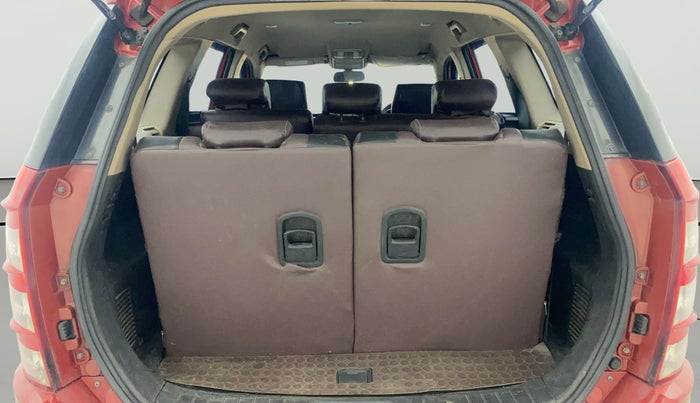 2013 Mahindra XUV500 W6, Diesel, Manual, 56,948 km, Boot Open Zoomed View