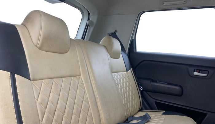 2022 Maruti New Wagon-R VXI CNG 1.0, CNG, Manual, 68,865 km, Right Side Rear Door Cabin