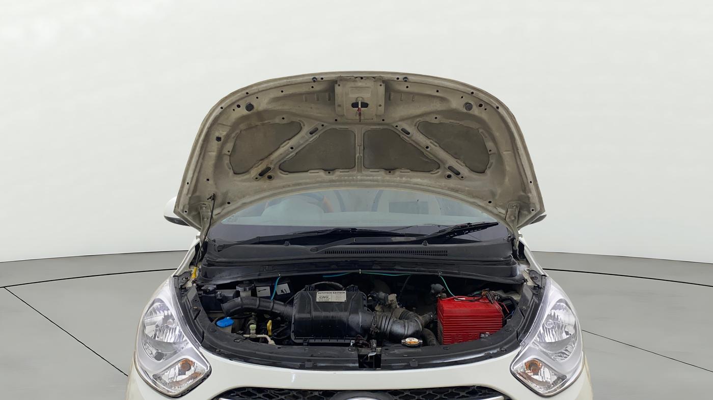2013 Hyundai i10 MAGNA 1.1, CNG, Manual, 65,764 km, Open Bonet