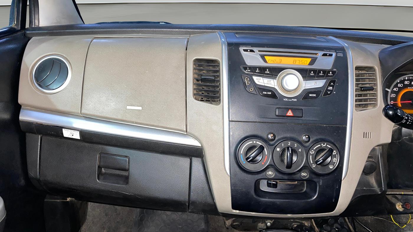 2014 Maruti Wagon R 1.0 VXI, Petrol, Manual, 1,25,258 km, Air Conditioner