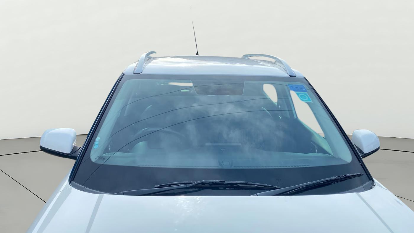 2024 Hyundai VENUE S(O) 1.2, CNG, Manual, 34,778 km, Front Windshield