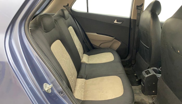 2015 Hyundai Grand i10 SPORTZ 1.2 KAPPA VTVT, Petrol, Manual, 77,879 km, Right Side Rear Door Cabin