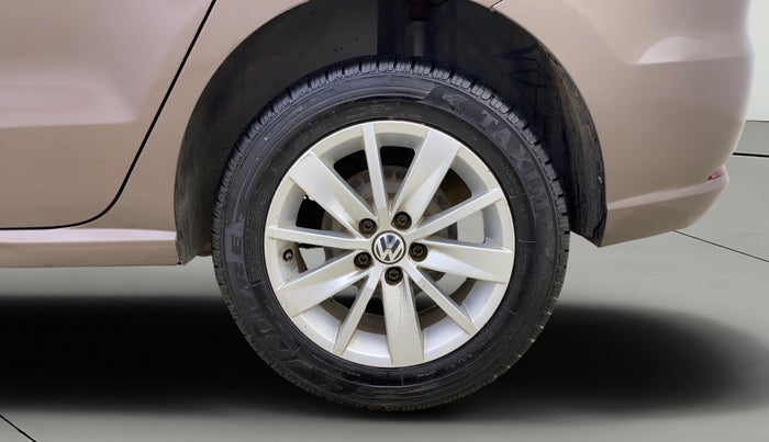 2016 Volkswagen Ameo HIGHLINE1.2L, Petrol, Manual, 55,607 km, Left Rear Wheel