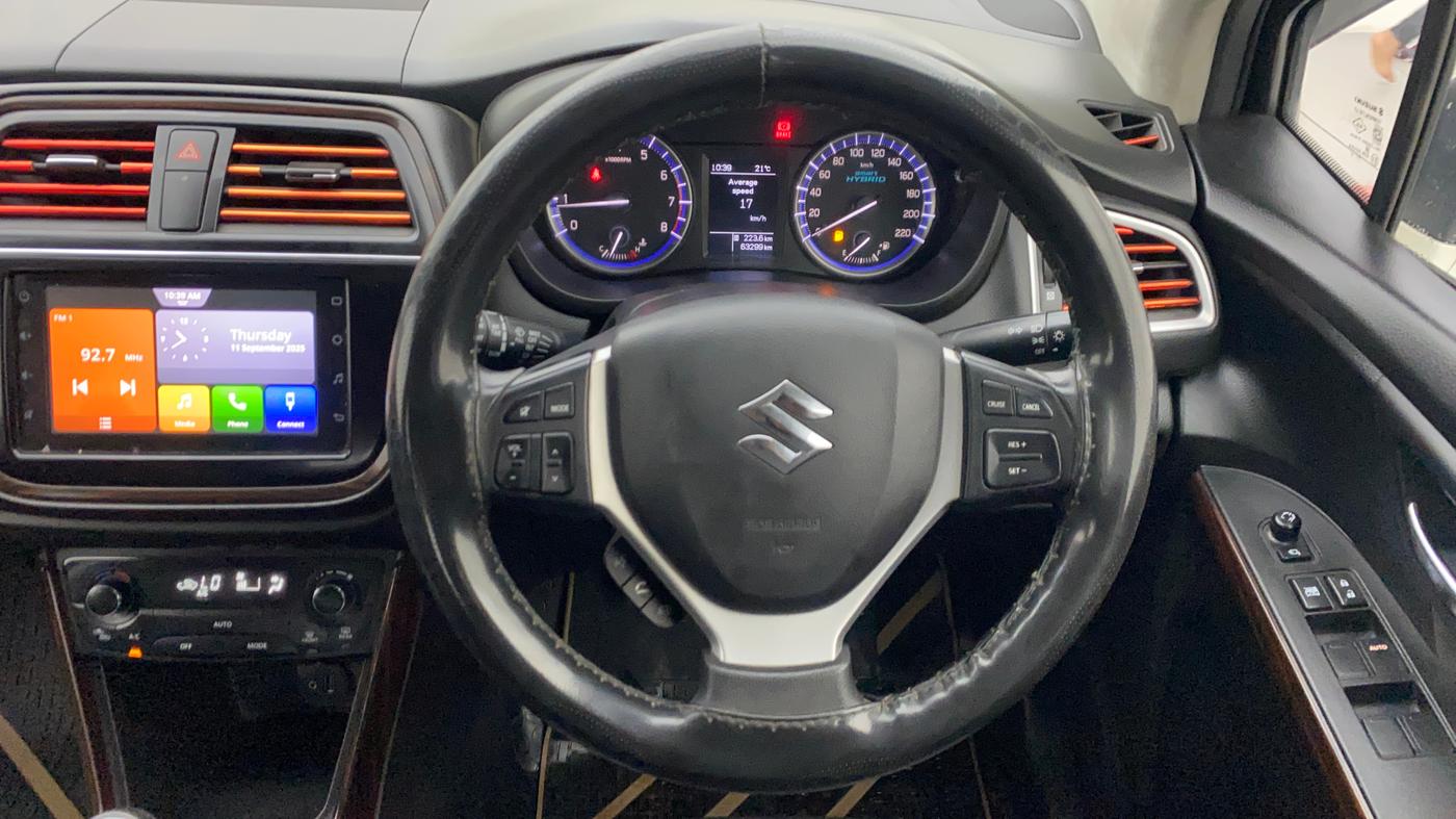 2020 Maruti S Cross ZETA 1.5, Petrol, Manual, 63,347 km, Steering Wheel Close Up