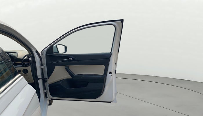 2022 Skoda SLAVIA STYLE 1.0L TSI MT, Petrol, Manual, 51,064 km, RHS Front Door