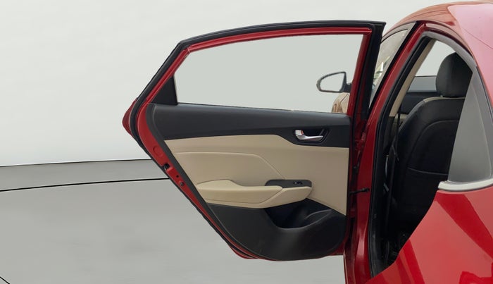 2018 Hyundai Verna 1.6 VTVT SX O, Petrol, Manual, 59,120 km, LHS Rear Door