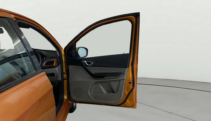 2018 Tata Tiago XZA PETROL, Petrol, Automatic, 50,546 km, RHS Front Door