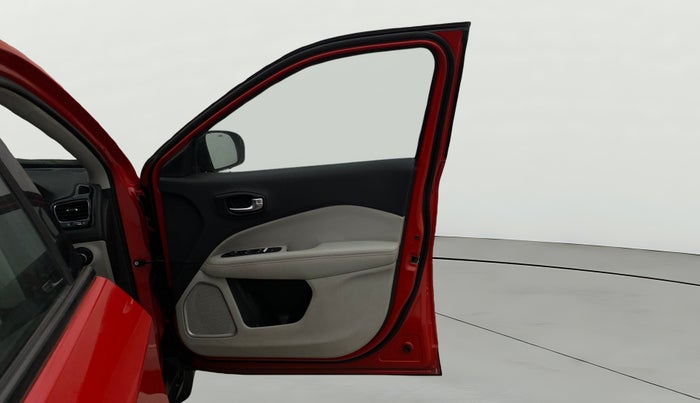 2018 Jeep Compass LIMITED 1.4 PETROL AT, Petrol, Automatic, 37,866 km, RHS Front Door