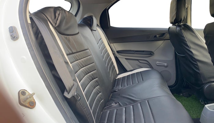 2021 Tata Tiago XE PETROL, Petrol, Manual, 30,965 km, Right Side Rear Door Cabin