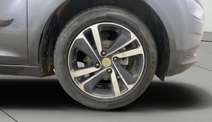 2021 Tata ALTROZ XZ PETROL, Petrol, Manual, 49,467 km, Right Front Wheel