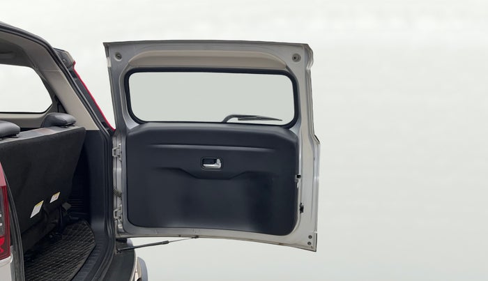 2022 Mahindra SCORPIO-N Z8 L PETROL AT 6 STR, Petrol, Automatic, 52,457 km, Boot Door Open