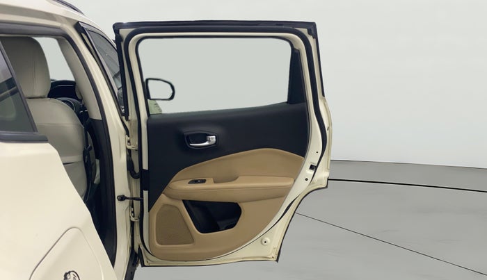 2017 Jeep Compass LONGITUDE (O) 2.0 DIESEL, Diesel, Manual, 68,398 km, RHS Rear Door