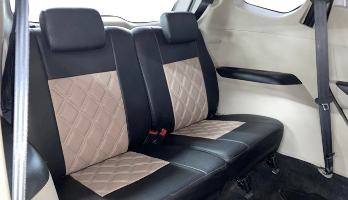 2022 Renault TRIBER RXL MT, Petrol, Manual, 37,704 km, Third Seat Row ( optional )