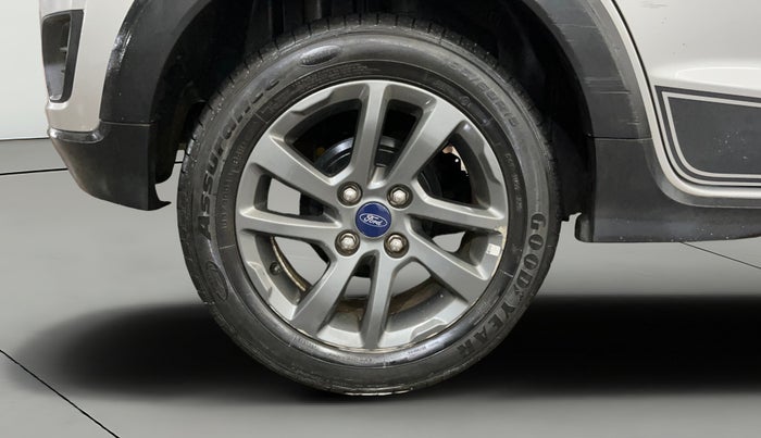 2020 Ford FREESTYLE TITANIUM 1.2 PETROL, Petrol, Manual, 17,663 km, Right Rear Wheel