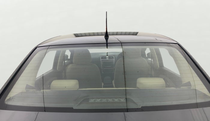 2016 Volkswagen Ameo HIGHLINE1.2L, Petrol, Manual, 40,904 km, Rear Windshield