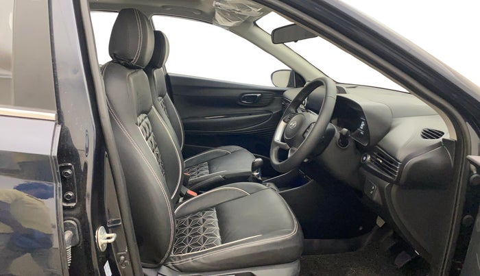 2022 Hyundai NEW I20 ASTA 1.2 MT, Petrol, Manual, 22,871 km, Right Side Front Door Cabin