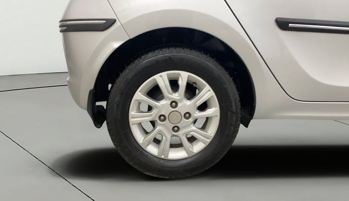 2017 Tata Tiago XZ PETROL, Petrol, Manual, 25,967 km, Right Rear Wheel