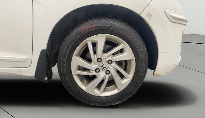 2016 Honda Jazz 1.2L I-VTEC V, Petrol, Manual, 40,892 km, Right Front Wheel