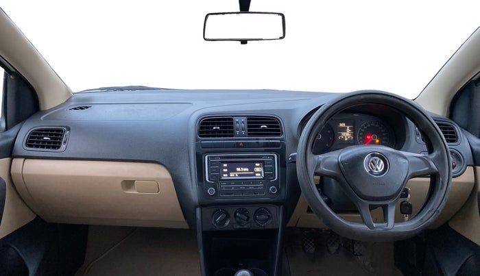 2017 Volkswagen Ameo COMFORTLINE PLUS 1.2L, Petrol, Manual, 1,43,785 km, Dashboard