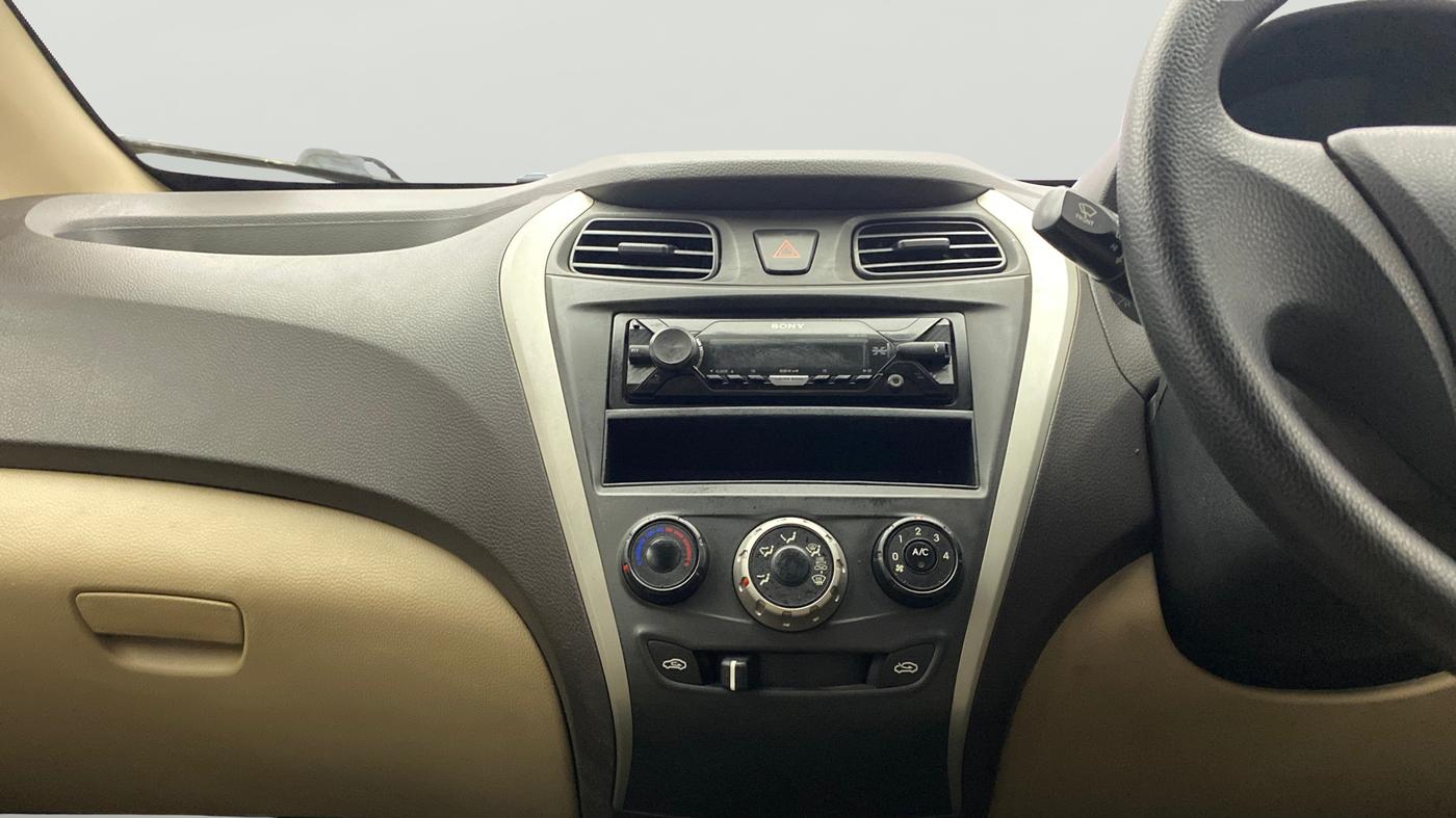 2018 Hyundai Eon ERA +, Petrol, Manual, 73,711 km, Air Conditioner