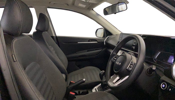 2023 KIA SONET HTK PLUS 1.0 IMT, Petrol, Manual, 32,948 km, Right Side Front Door Cabin