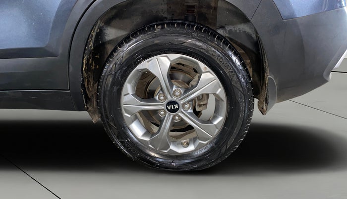 2021 KIA SELTOS HTK PLUS 1.5 DIESEL, Diesel, Manual, 1,00,820 km, Left Rear Wheel