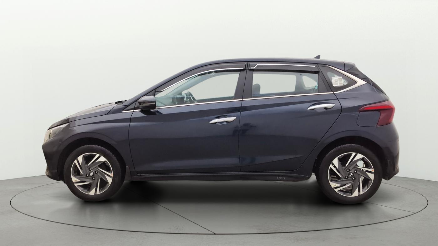 2022 Hyundai NEW I20 ASTA 1.2 MT, Petrol, Manual, 17,654 km, Left Side