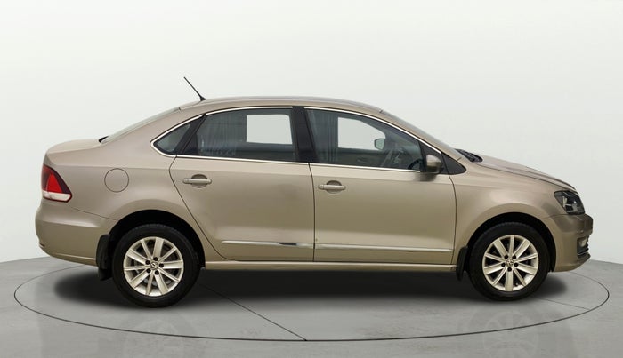 2016 Volkswagen Vento HIGHLINE 1.6 MPI, Petrol, Manual, 1,02,598 km, Right Side View
