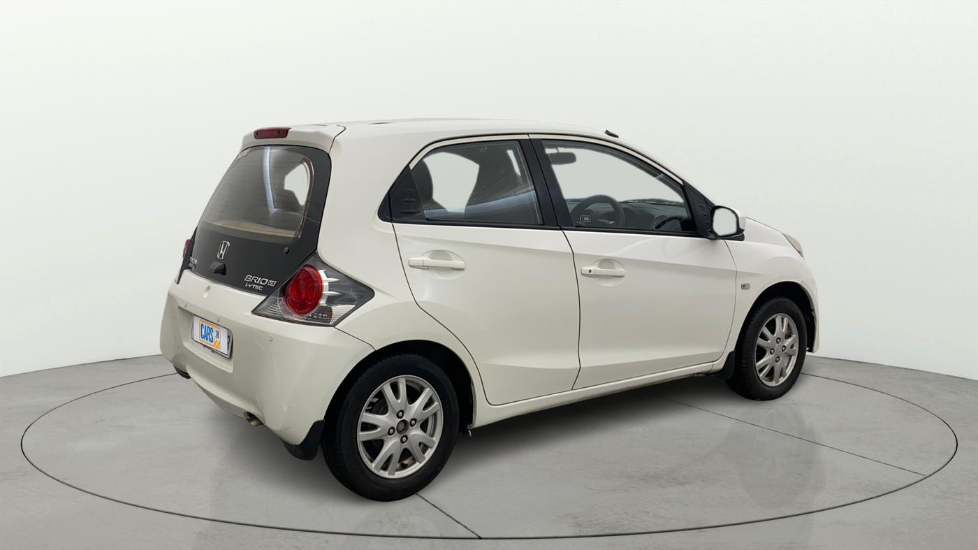 2015 Honda Brio VX AT, CNG, Automatic, 75,747 km, Right Back Diagonal