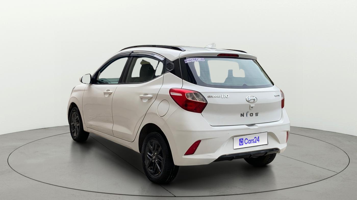 2020 Hyundai GRAND I10 NIOS SPORTZ AMT 1.2 KAPPA VTVT, Petrol, Automatic, 44,052 km, Left Back Diagonal