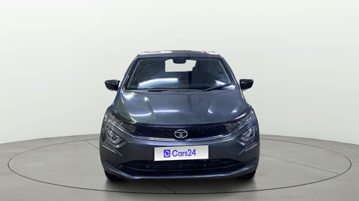 2023 Tata ALTROZ XZ + SUNROOF, Petrol, Manual, 30,452 km, Front
