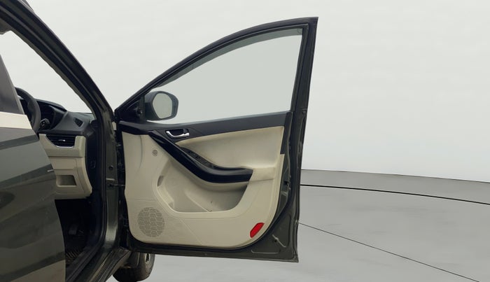 2021 Tata NEXON XZ PLUS PETROL, Petrol, Manual, 28,564 km, RHS Front Door