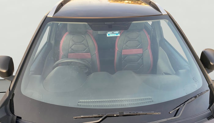 2024 Nissan MAGNITE  XE AMT EZ Shift, Petrol, Automatic, 15,036 km, Front Windshield