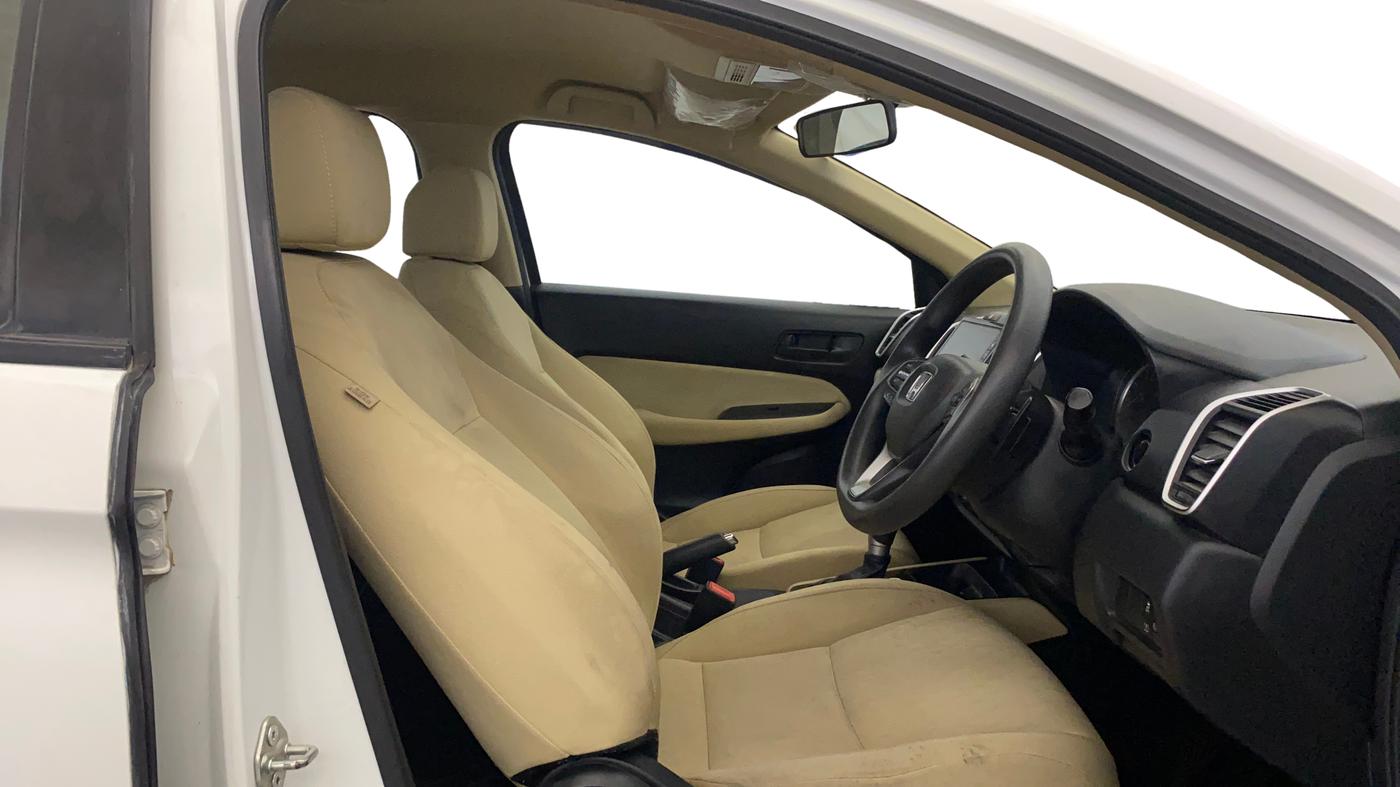 2022 Honda City 1.5L I-VTEC V CVT 5TH GEN, Petrol, Automatic, 59,458 km, Right Side Front Door Cabin