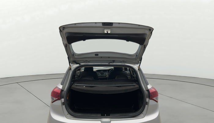 2015 Hyundai Elite i20 ASTA 1.2, Petrol, Manual, 54,336 km, Boot Door Open