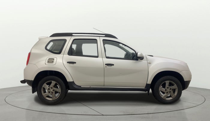 2015 Renault Duster 85 PS RXL DIESEL, Diesel, Manual, 1,46,319 km, Right Side View