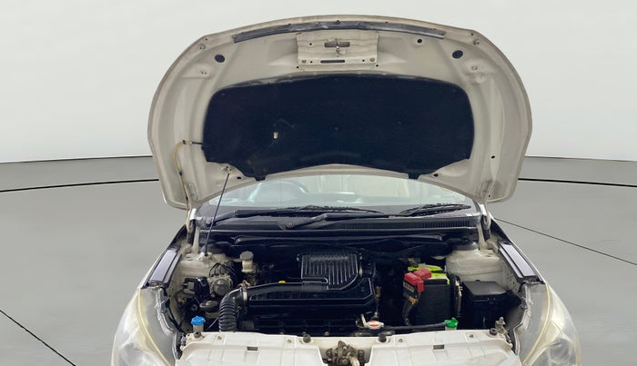 2017 Maruti Ciaz DELTA 1.4 MT PETROL, Petrol, Manual, 1,02,550 km, Open Bonet