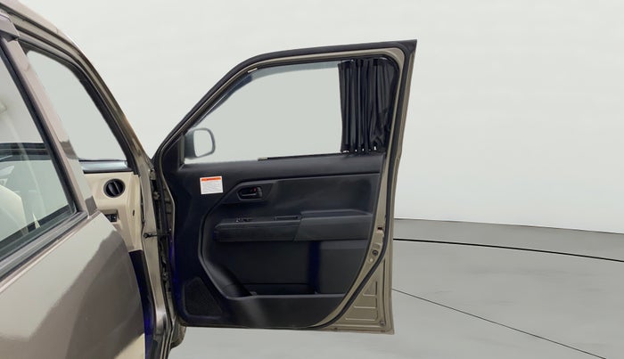 2020 Maruti New Wagon-R LXI CNG 1.0, CNG, Manual, 55,390 km, RHS Front Door