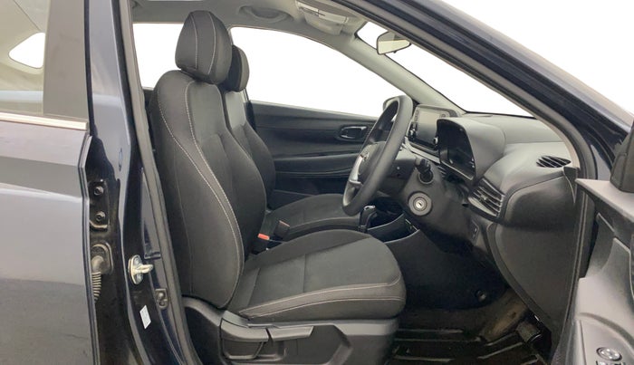 2023 Hyundai NEW I20 SPORTZ 1.2 IVT, Petrol, Automatic, 6,536 km, Right Side Front Door Cabin