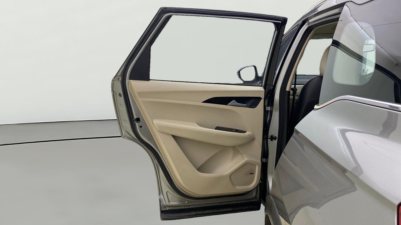2022 MG HECTOR SHARP 1.5 PETROL CVT, Petrol, Automatic, 34,839 km, LHS Rear Door