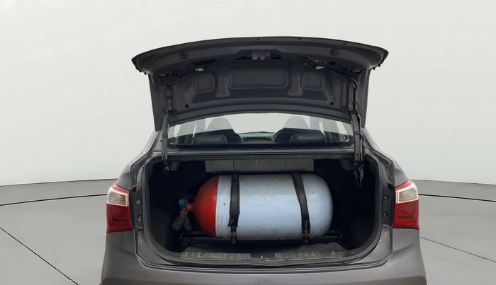 2018 Hyundai Xcent S 1.2, CNG, Manual, 73,612 km, Boot Door Open