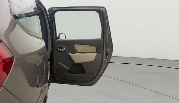 2015 Renault Lodgy 110 PS RXZ STEPWAY 7 STR, Diesel, Manual, 88,207 km, RHS Rear Door