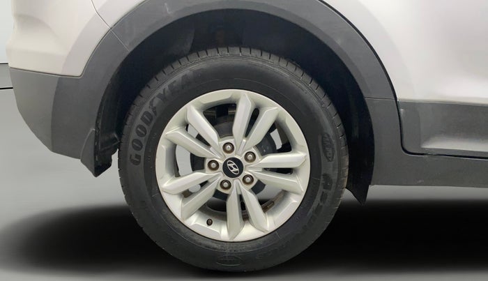 2017 Hyundai Creta SX PLUS 1.6 PETROL, Petrol, Manual, 53,470 km, Right Rear Wheel