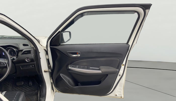 2023 Maruti Swift ZXI PLUS AMT DUAL TONE, Petrol, Automatic, 28,063 km, RHS Front Door