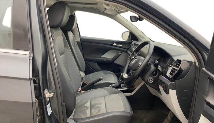 2021 Skoda KUSHAQ STYLE 1.5L TSI DSG, Petrol, Automatic, 61,976 km, Right Side Front Door Cabin