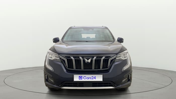2023 Mahindra XUV700 AX 7 LUXURY P AT 7 STR, Petrol, Automatic, 48,450 km, Front