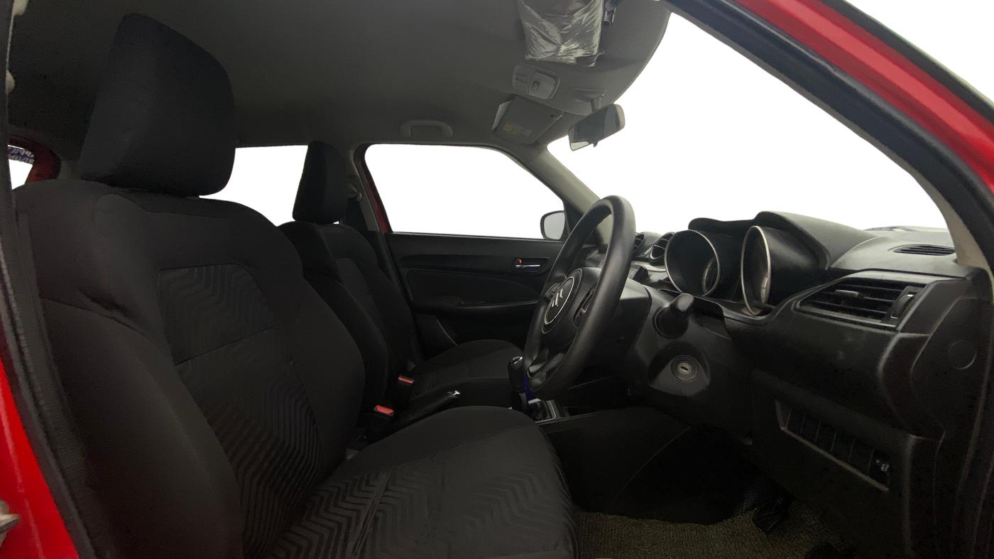 2020 Maruti Swift VXI, Petrol, Manual, 78,351 km, Right Side Front Door Cabin