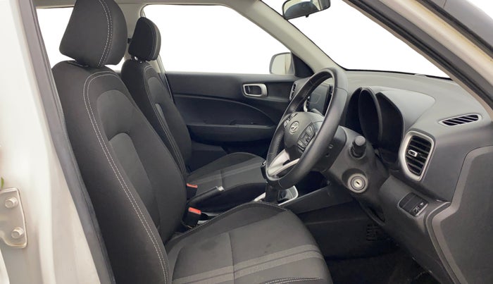 2022 Hyundai VENUE SX 1.0 TURBO, Petrol, Manual, 18,765 km, Right Side Front Door Cabin