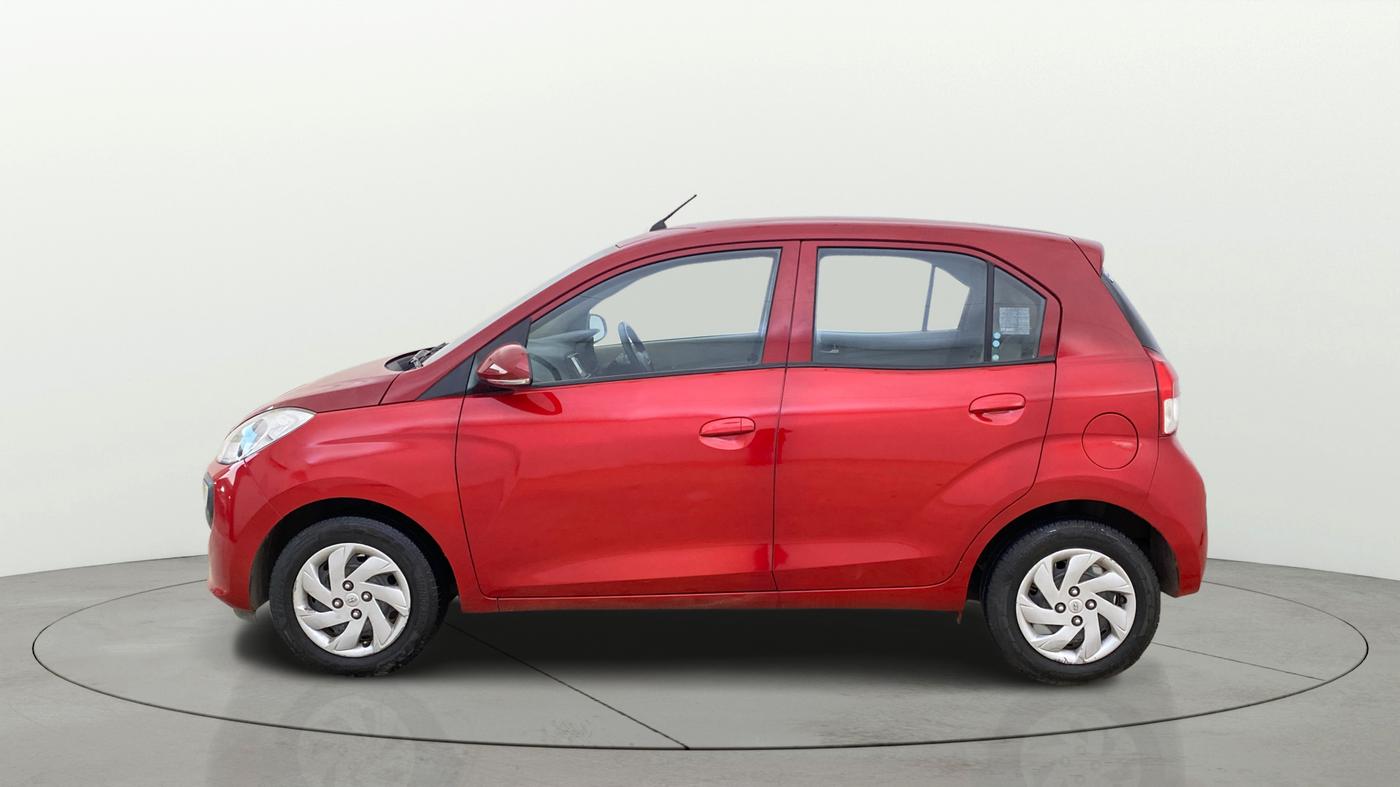 2018 Hyundai NEW SANTRO SPORTZ CNG, CNG, Manual, 93,899 km, Left Side