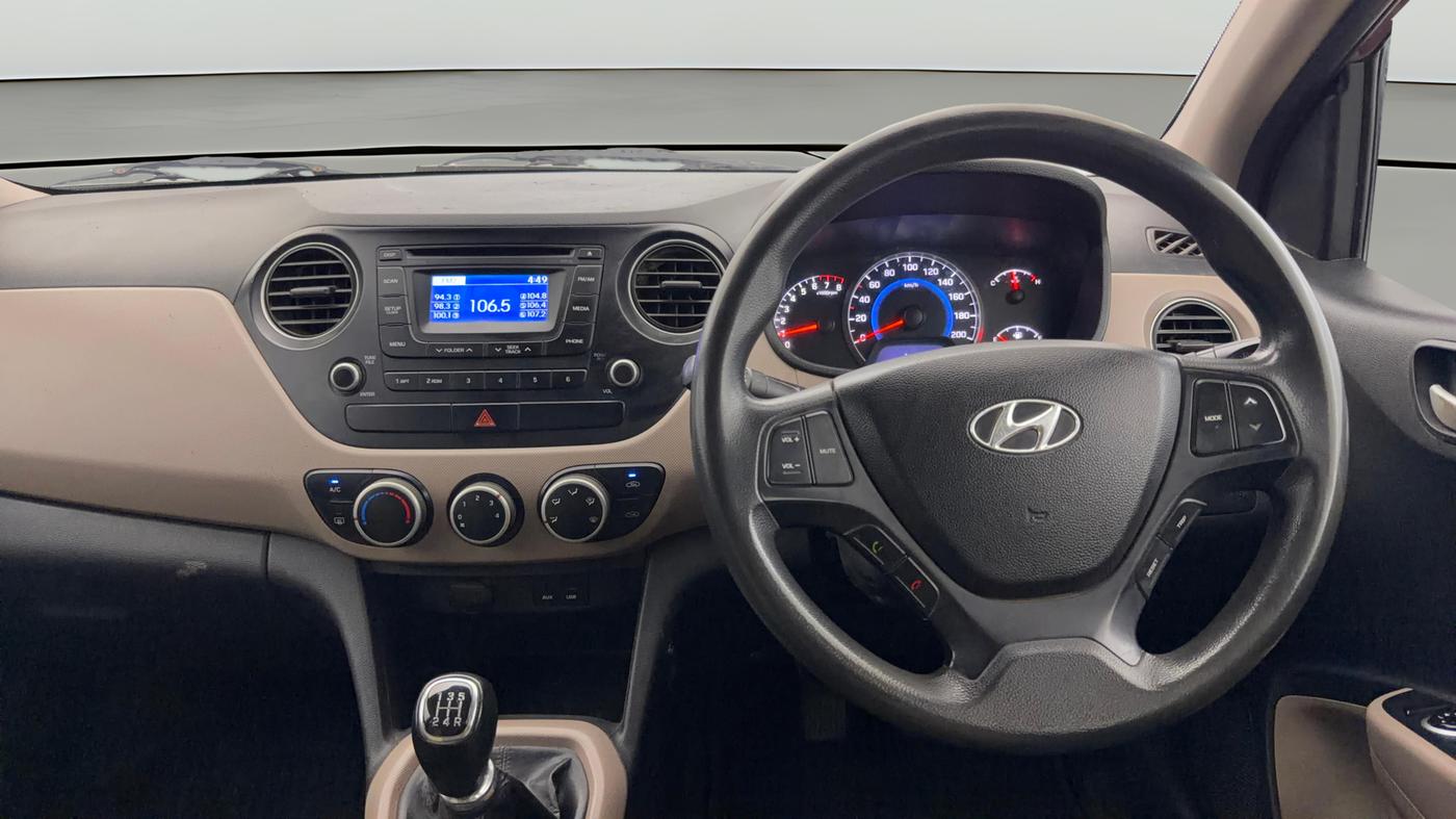 2015 Hyundai Grand i10 SPORTZ 1.2 KAPPA VTVT, Petrol, Manual, 60,552 km, Steering Wheel Close Up